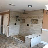 Siding, Bathroom Remodeling, Flooring, Tiling & Painting Ind. Contractor Specialist