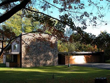MID-CENTURY MODERN