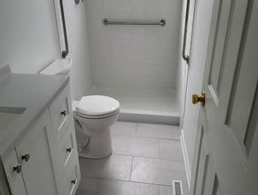 Kitchen & Bathroom Remodeling