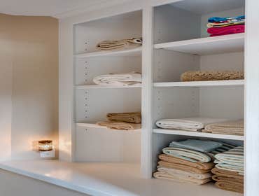 Tiles and Cabinets
