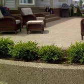 Exposed aggregate Patio photo by Potoroka Concrete