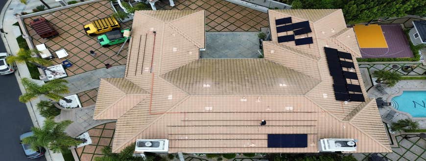 Solar Installation, 2025 We recently installed a custom solar energy system at this beautiful home in Tarzana! ??
The homeowners are now enjoying l...