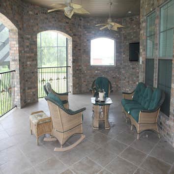 Project photos from Pearl Custom Builders Inc Pearl Custom Builders works as a general contractor and is a Louisiana cabinet maker, staircase builder a