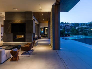 Photos by El Mo United Builders Inc. Beverly Hills
