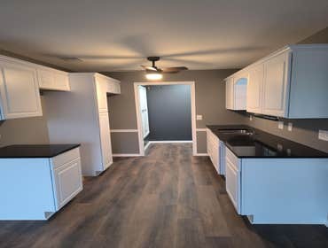 Cabinet services