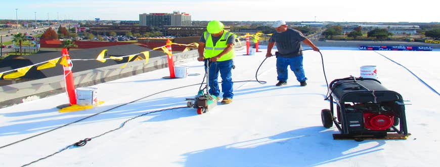 Houston Gulf Towers TPO roof replacement.