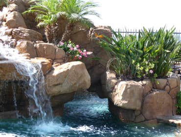 Rockscape Swimming Pool