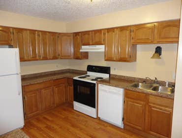 Oak Kitchen Cabinets