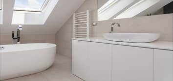White Modern Bathroom Remodeling Design