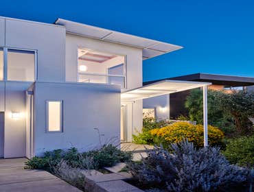 Minimalist, Modern, Front Entry