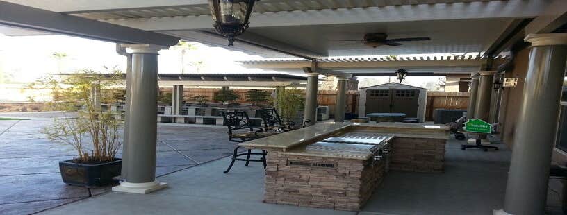 Outdoor Kitchen