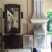 Photo(s) from Larry Battisti