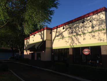 Restaurant Exterior Lighting