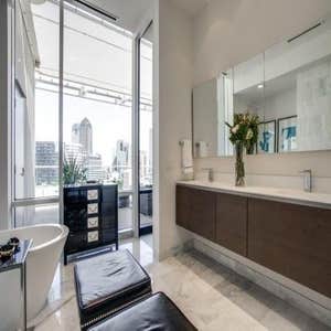 W Condo 1439