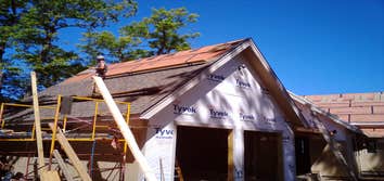 Shingling garage