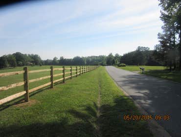 split rial fence