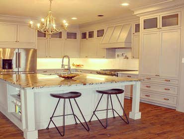Lakeside Kitchen