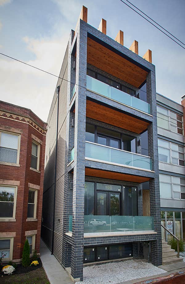 2706 N Ashland, Chicago