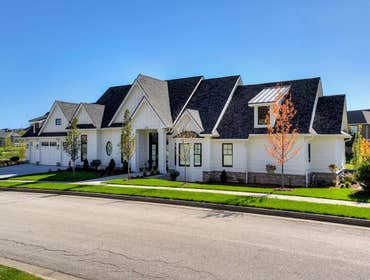 West Des Moines Custom