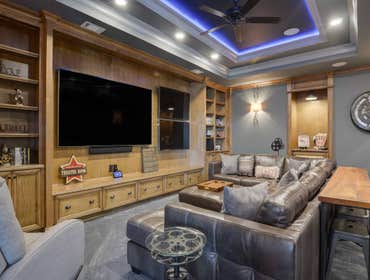 Photos by Blackston Custom Homes #1