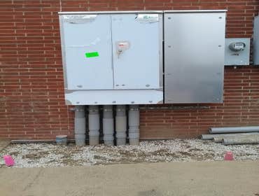 Molding Dynamics Inc.; power, lighting, machines, 1600 amp service upgrade