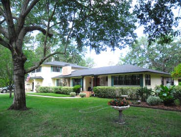 LynnLee Construction Group Custom Homes, Additions, Historical Renovations, Remodeling, Trade Professionals
Major Home Re-model (detached garage,