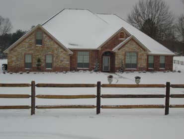 Custom Home in Quail Hollow Estates 4 Bedroom 2 1/2 bath 4000sq ft great home!