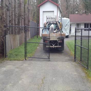 Black Chain Link
