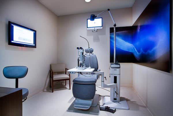 RMI-LA | commercial RMI-LA | retina macula institute - LA | date: 2011-2012 | location: downtown los angeles | city: los angeles, ca | category: built 