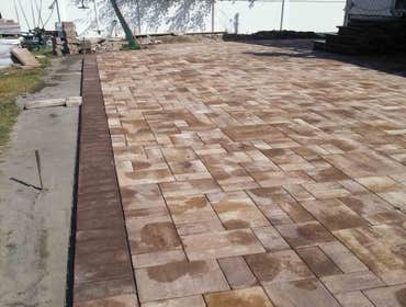 Paving and Masonary Paving, Driveways, and Sidewalks Paving/Parking Lot
Paving: Concrete / Asphalt Paving Stone and Block Installations
Pot Hole 