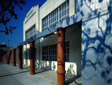 Paramount Laundry