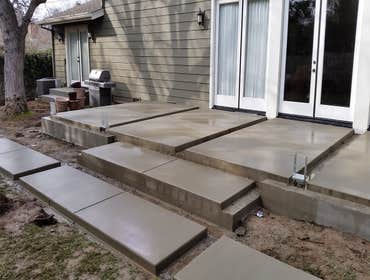 BroomPatio Brick Chases,Steps