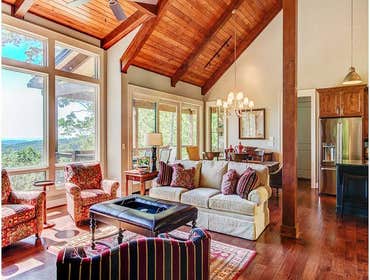Yadkin Point, Cottage 14