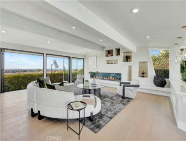 Tahuna Extensive remodel of original home. New kitchen, New bathrooms, smooth coat through out house on all walls