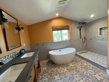 Free standing tub & Shower combo