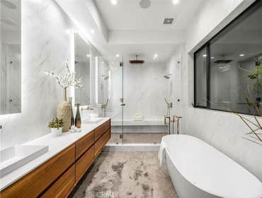 Photos by Mir Construction, Inc. A gallery of our construction jobs in Los Angeles, CA