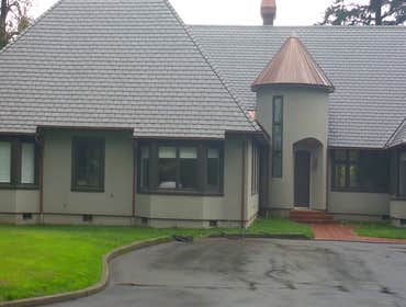 Newberg Exterior repaint Video Amazing exterior home painting ﻿