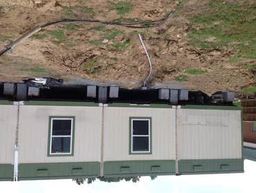 Bedford Hills Modular Progression of work installing 6 section Mobile classroom unit with a 400amp service.