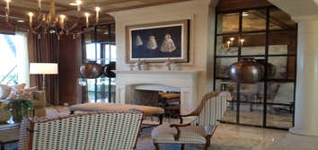 Works by Cheminée Design Co.
