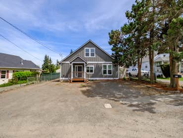 Silverton House Remodel Complete interior and interior remodel with 4 beds and 2 baths.