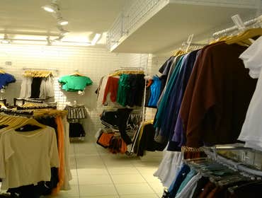 American Apparel Lincoln Rd.-Sales floor expansion