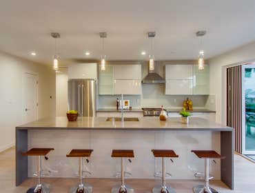 COMPLETE RESIDENTIAL REMODELING D-LUX FLOORS HAD TO REMODEL THIS RESIDENTIAL HOME LOCATED IN RANCHO PALOS VERDES CA. WE STARTED FROM DEMOLISHING INTERI