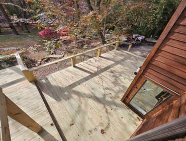 McCray Project Yellawood Deck 10ft x 19ft / 18ft x 34ft / 6ft x 10ft
Custom Treated Yellawood Deck
Full Stainless Steel Cable Railing
Large Custom Grow