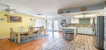 Photos by Mike Tchobanian / Real Estate Broker / Realtor #2