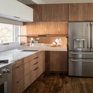 Carpenter St - Kitchen