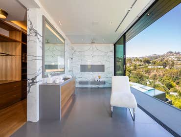 Photos by El Mo United Builders Inc. Beverly Hills
