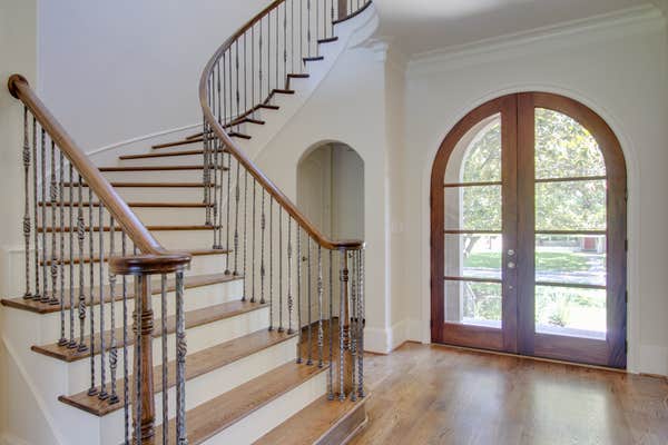 Home Interiors