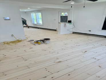 C42 Living Room FL