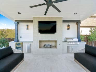 Photos by Edge Outdoor Designs #1