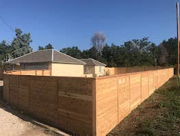 Photos by Bigfoot Fence #1